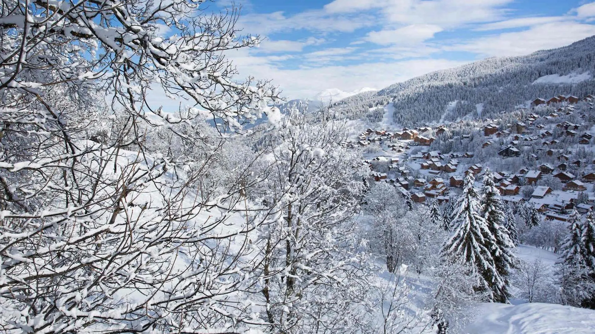 Charmant Duplex Skis Aux Pieds, Proche Commerces, Meribel - Fr-1-182-109 Apartment