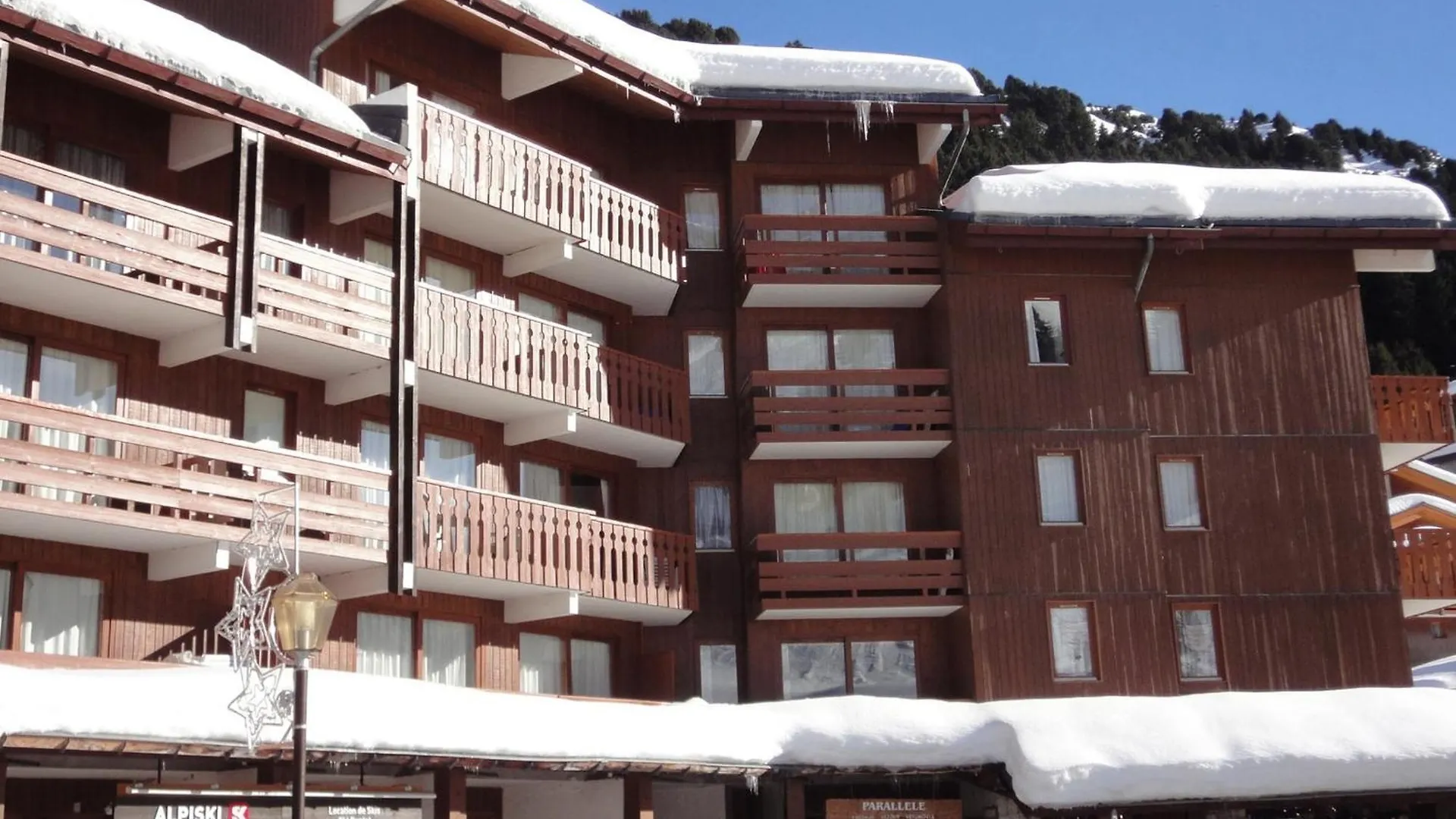Charmant Duplex Skis Aux Pieds, Proche Commerces, Meribel - Fr-1-182-109